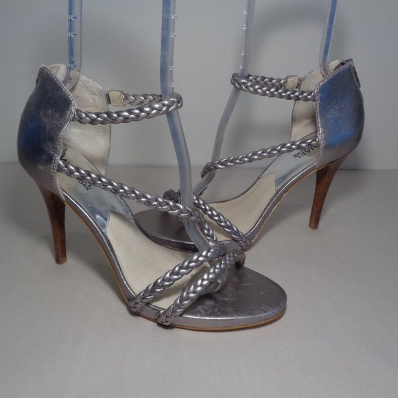 Michael Kors Size 10 M ALEXA Metallic Nickel Leather Sandals New Women's Shoes - Picture 1 of 16